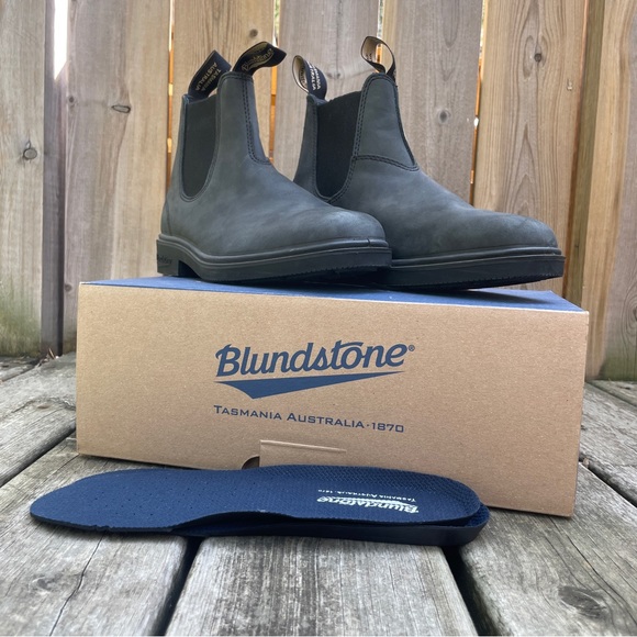 Blundstone 1308 Chisel Toe in Rustic Black - Picture 11 of 13